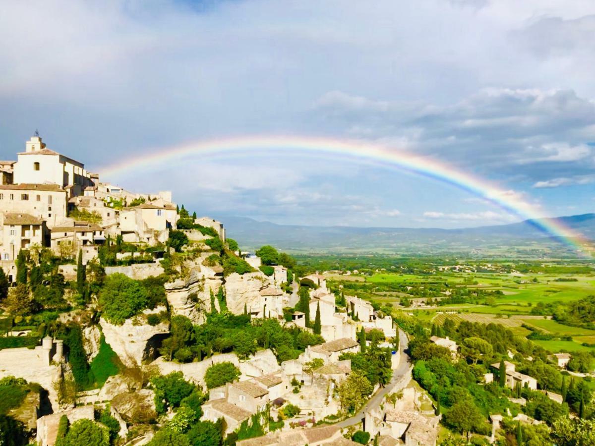 La Chenaie De Gordes Bed & Breakfast Exterior photo